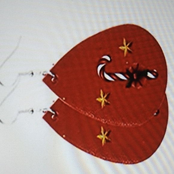 1.5 x 3 inches punched fake leather Christmas earrings in Red w Candy Cane - Picture 1 of 4